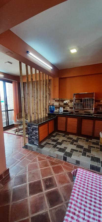 Looniva Guest House Lalitpur 外观 照片