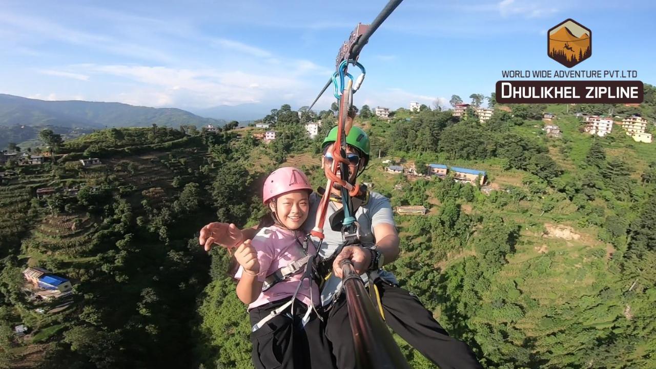 Looniva Guest House Lalitpur 外观 照片