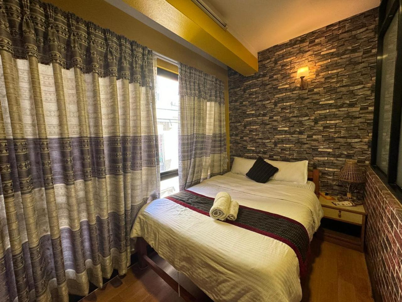 Looniva Guest House Lalitpur 客房 照片