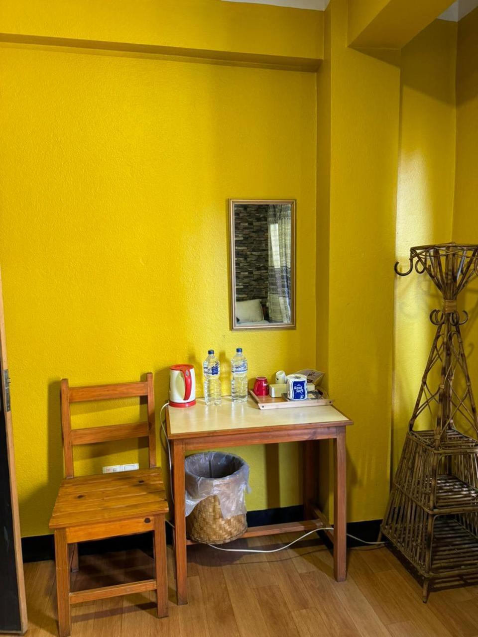 Looniva Guest House Lalitpur 客房 照片